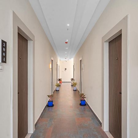 Hotel Sky Land Khammam 外观 照片