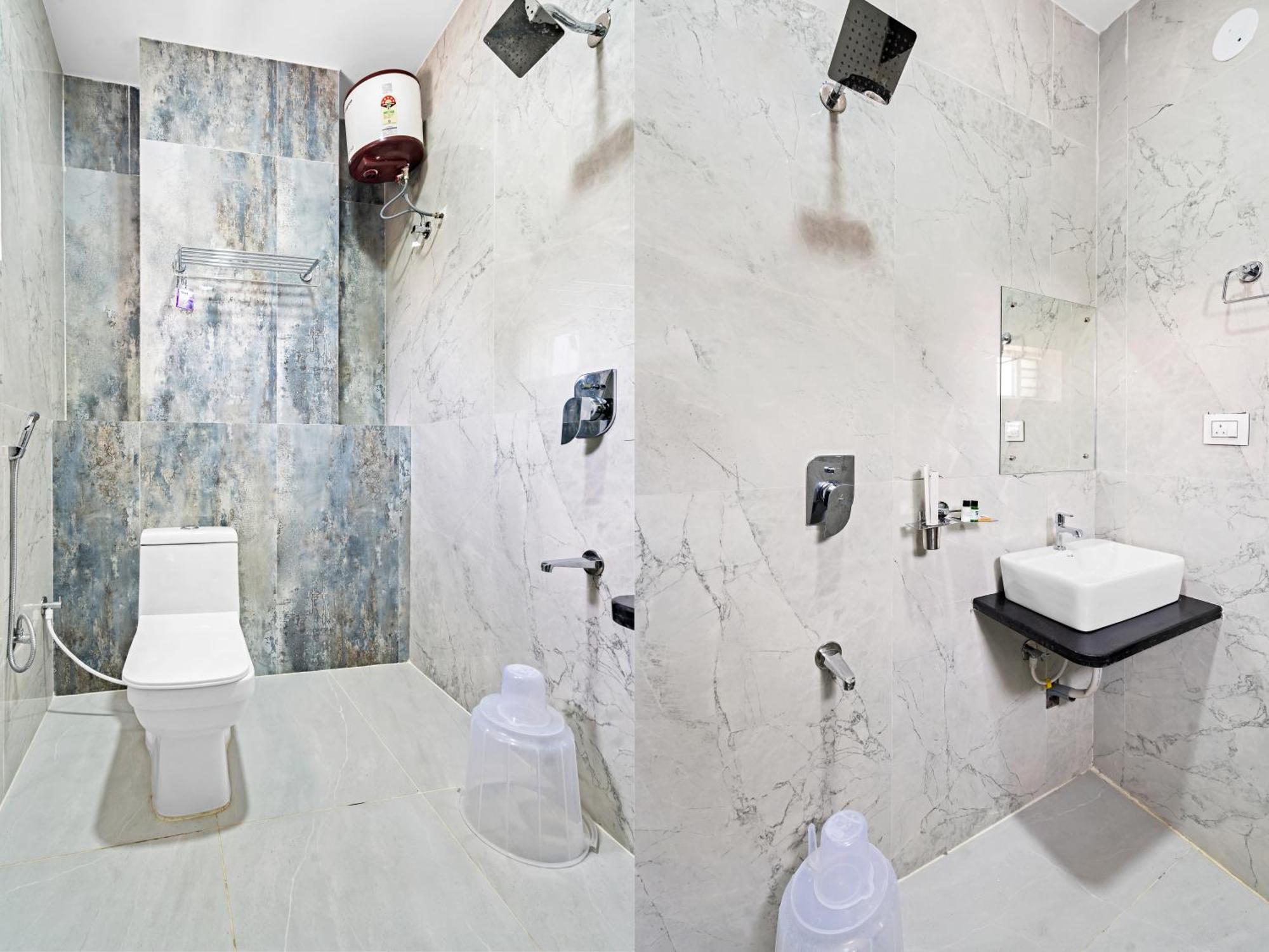 Hotel Sky Land Khammam 外观 照片